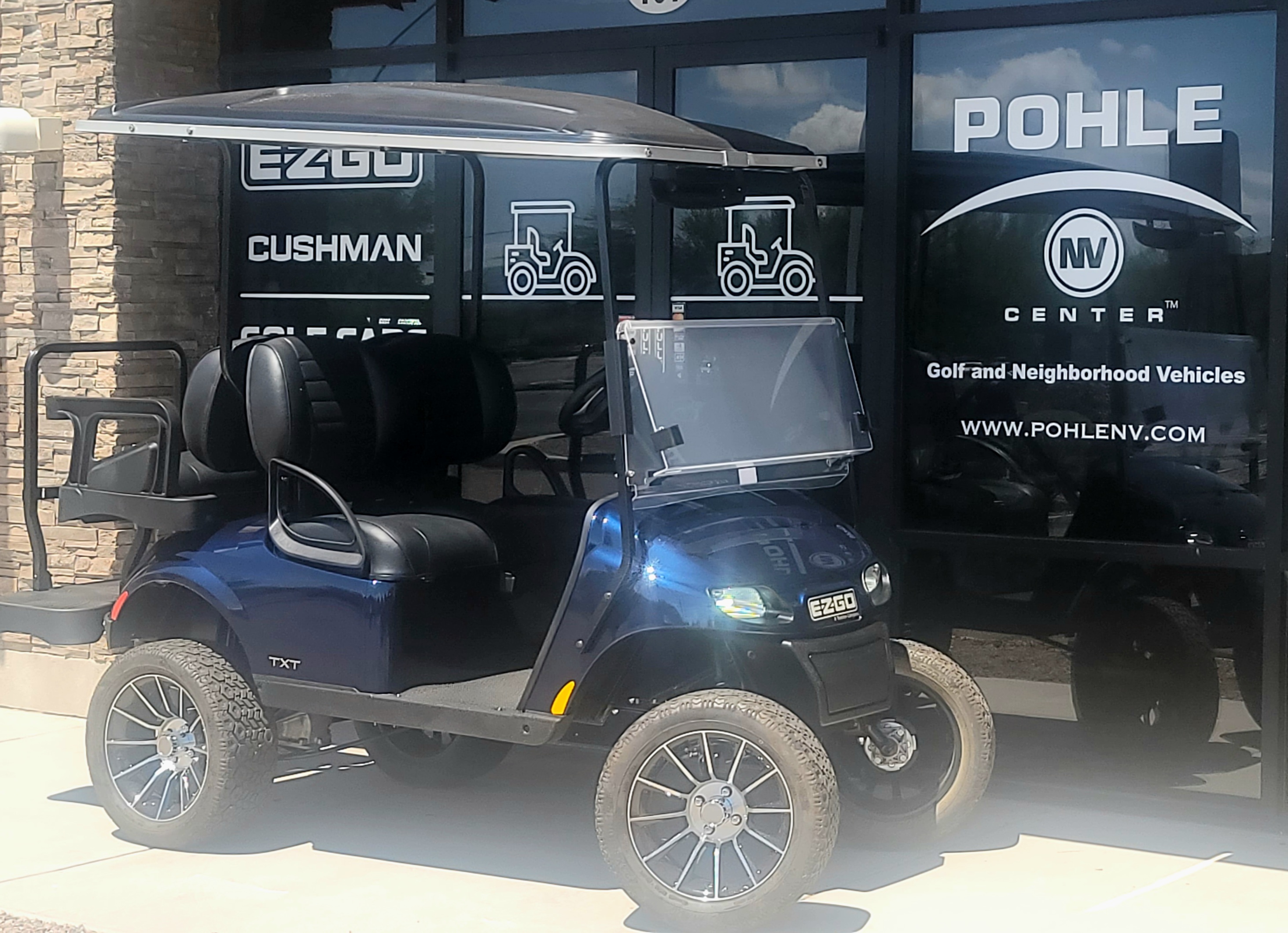 EZGO TXT Shuttle 2+2 Freedom Electric 3571552